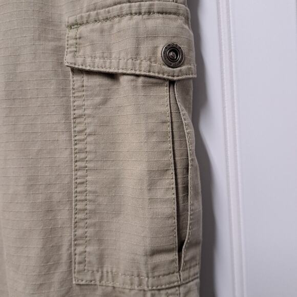 Gander Mountain Capri Cargo Pants Womens 12 Beige 100% Cotton Ripstop Wide Leg - Picture 7 of 15
